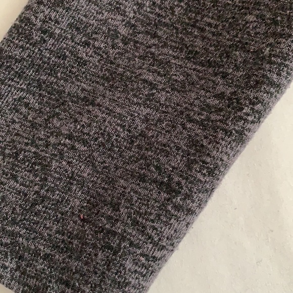 ✨2 for $25 FRENCH CONNECTION cold shoulder shirt | size M - Picture 5 of 8